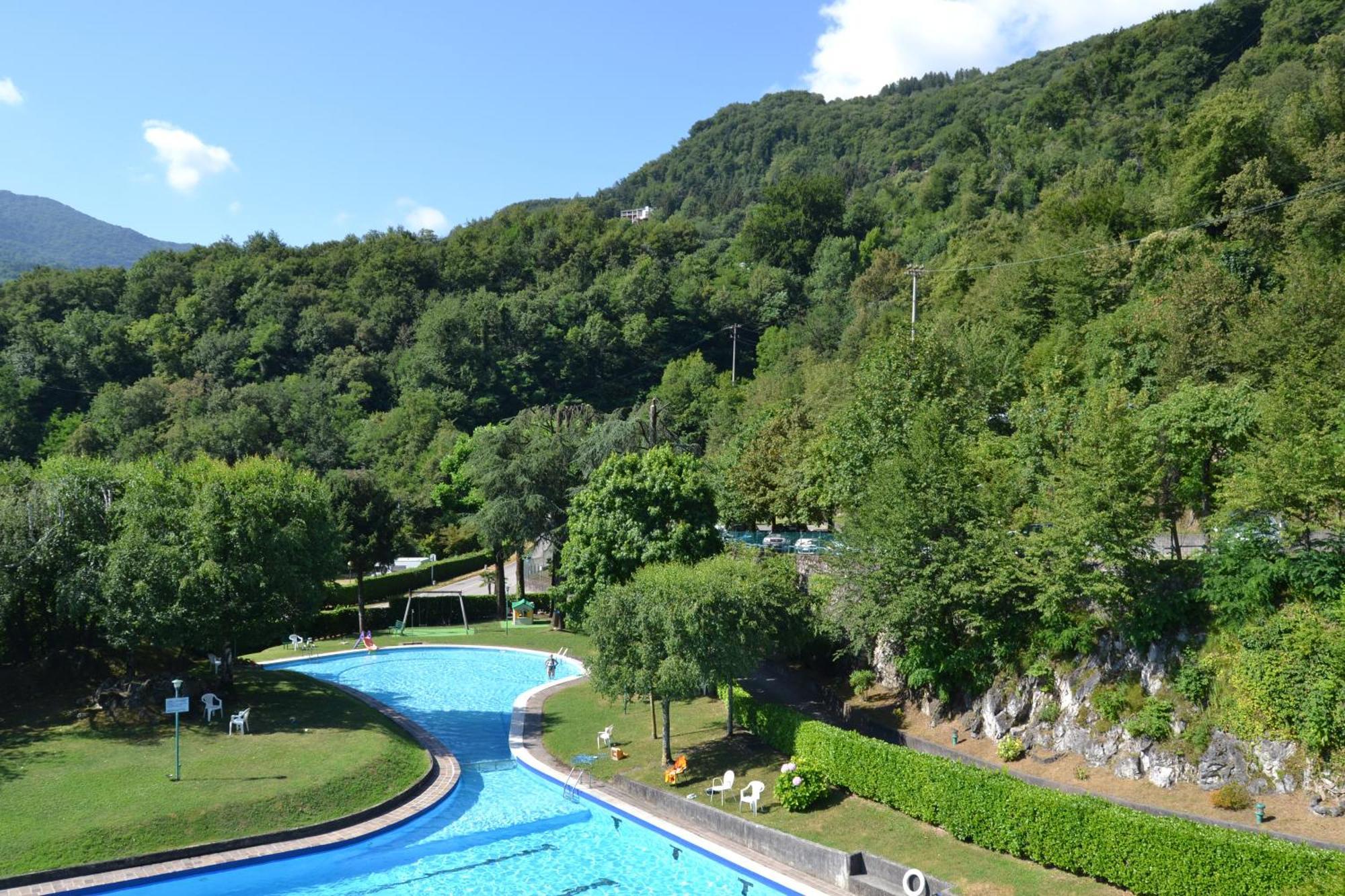 Appartamenti Lago Di Como Valbrona Eksteriør bilde